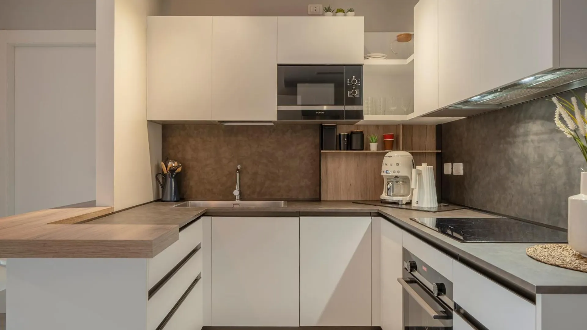 Super Suite With Private Terrace Autentica ميلان 0*,